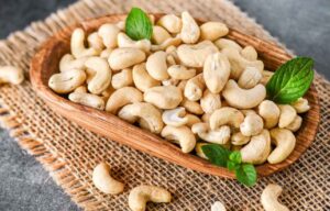 CASHEW TPLUX EXPORT IMPORT COMPANY VIETNAM TPLUX.VN